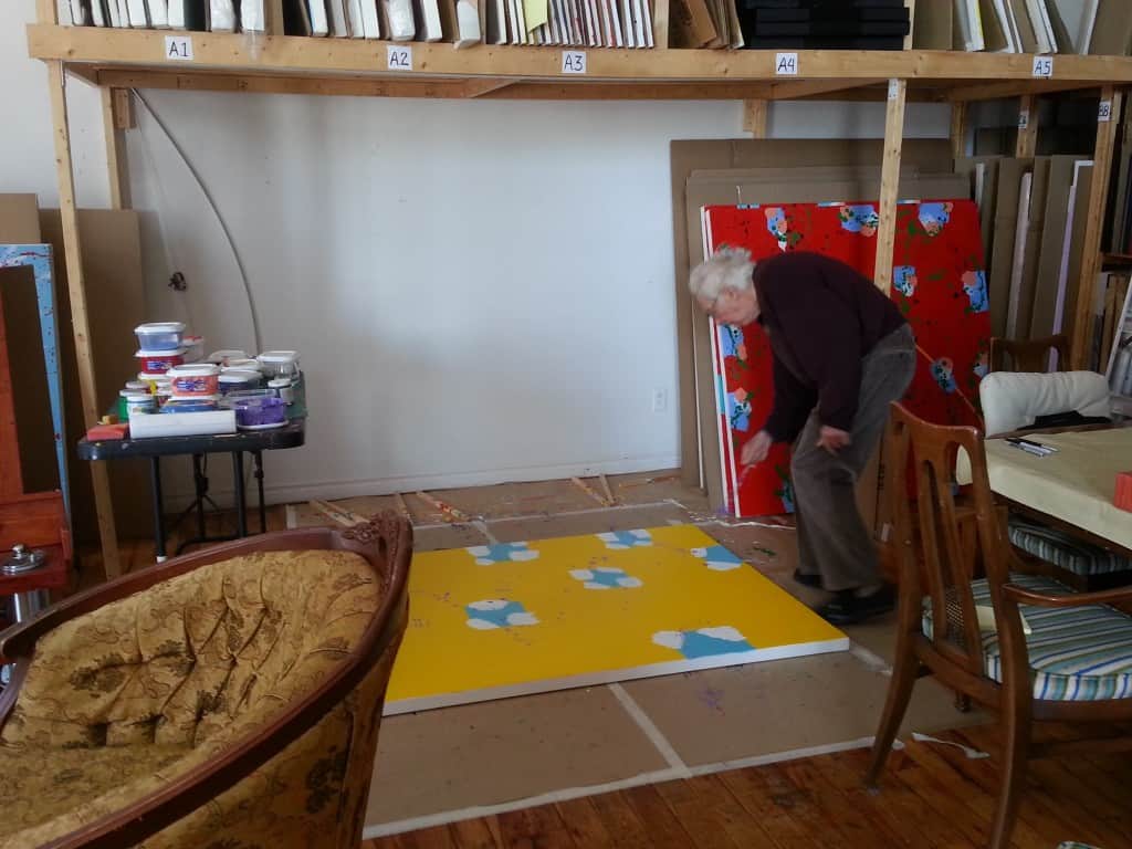 Marcel Barbeau travaillant dans son atelier.  6 mars 2014.  Photo: Marie-Eve Tanguay