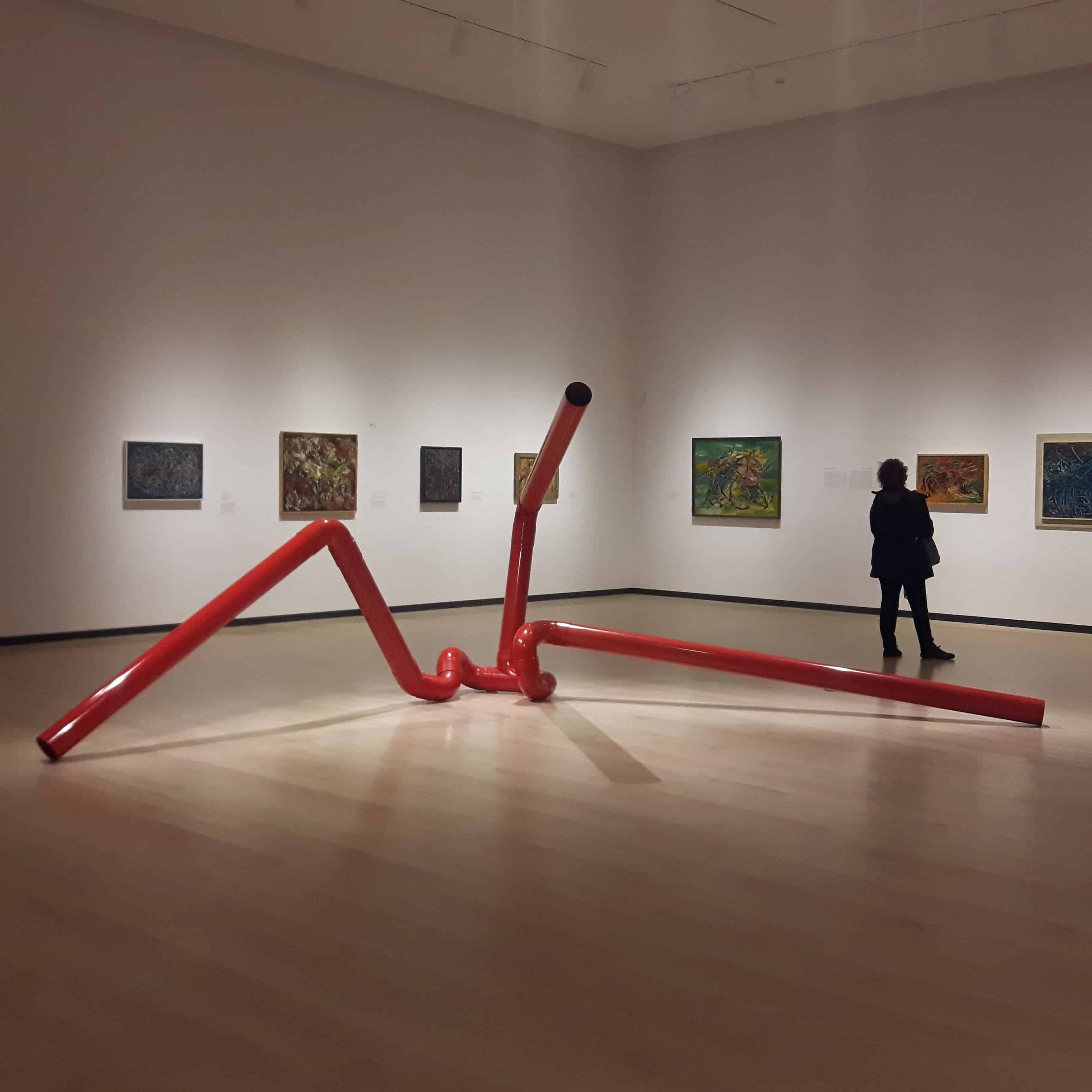 Vue de l’exposition Marcel Barbeau. En mouvement, Musée national des beaux-arts du Québec, octobre 2018. Crédit photo : Damien Gillot.